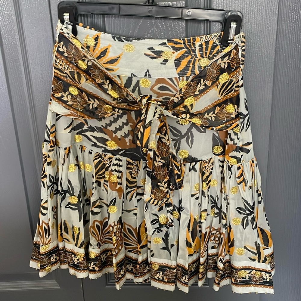 Farm Rio Floral tapestry mini skirt; size ; NWT